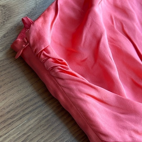 NWT Cing a Sept Stace One-Shoulder Silk Top in Neon Coral - Picture 7 of 16